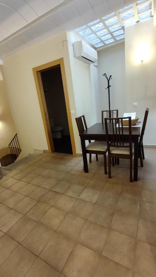 Apartamentos Turisticos Encanto Касерес Екстер'єр фото