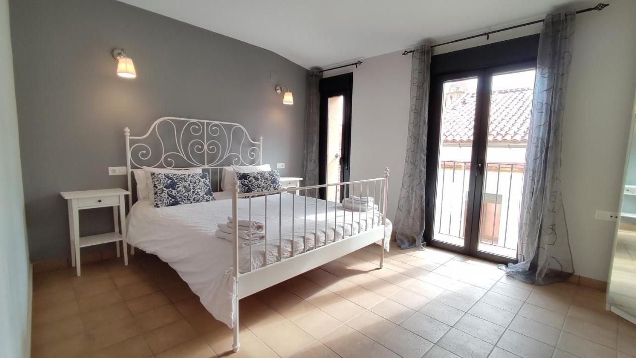 Apartamentos Turisticos Encanto Касерес Екстер'єр фото