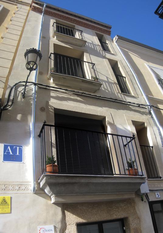 Apartamentos Turisticos Encanto Касерес Екстер'єр фото